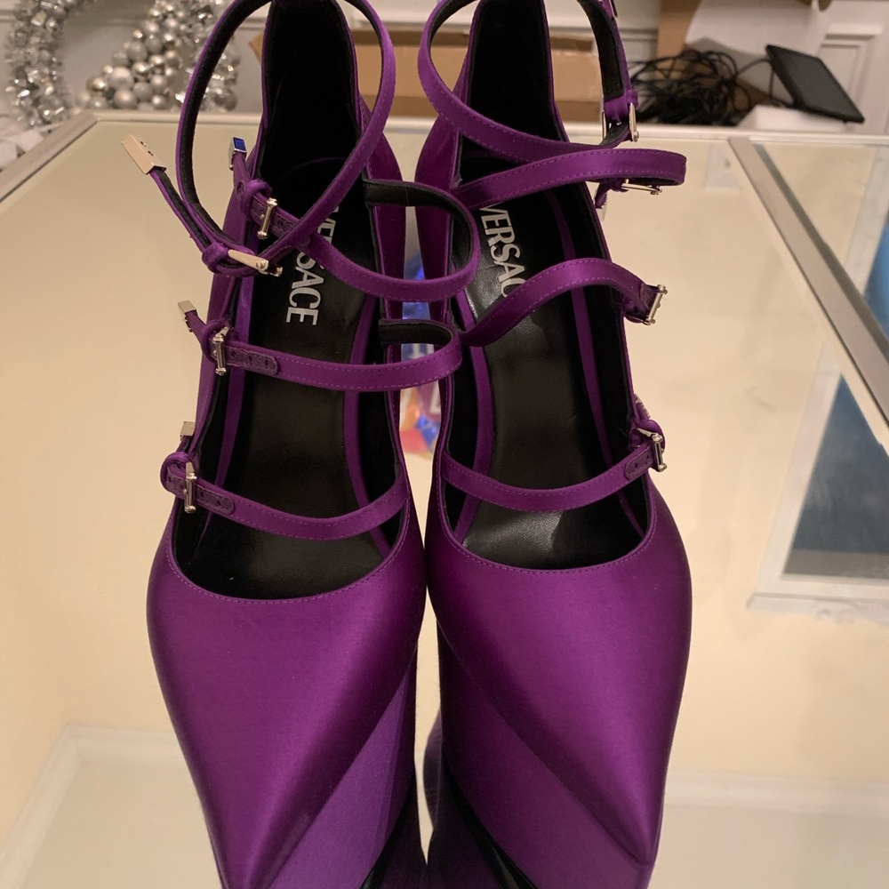 Versace Platforms SZ 41